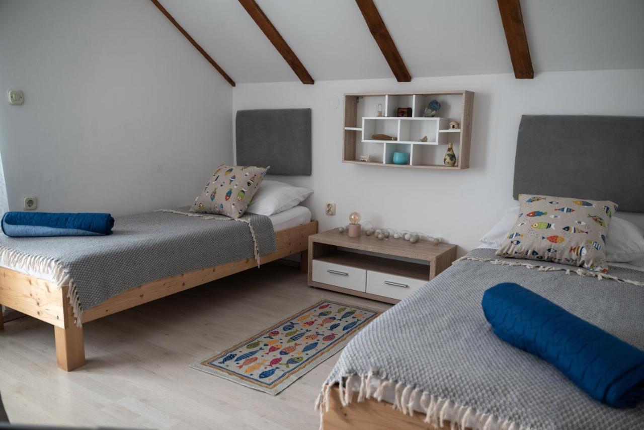 Apartman Milutin Vrsi Εξωτερικό φωτογραφία